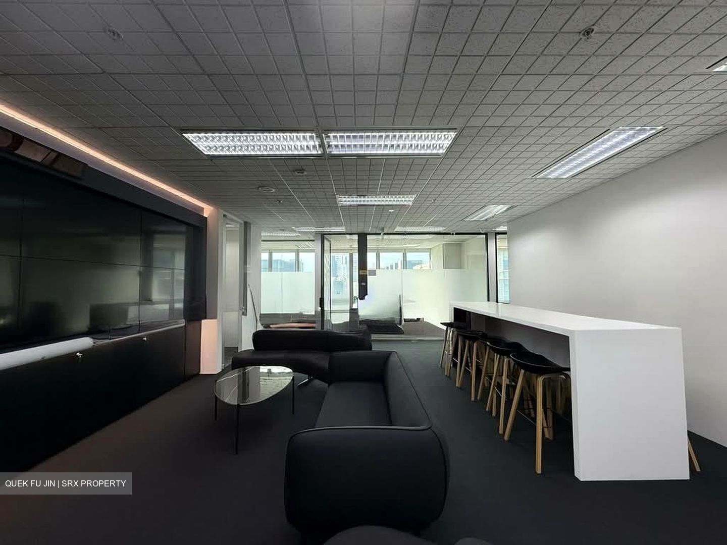 Prudential Tower (D1), Office #554096271
